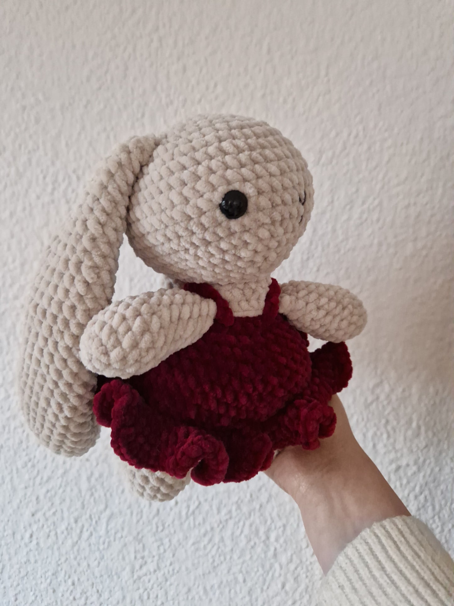 Hase im Kleid